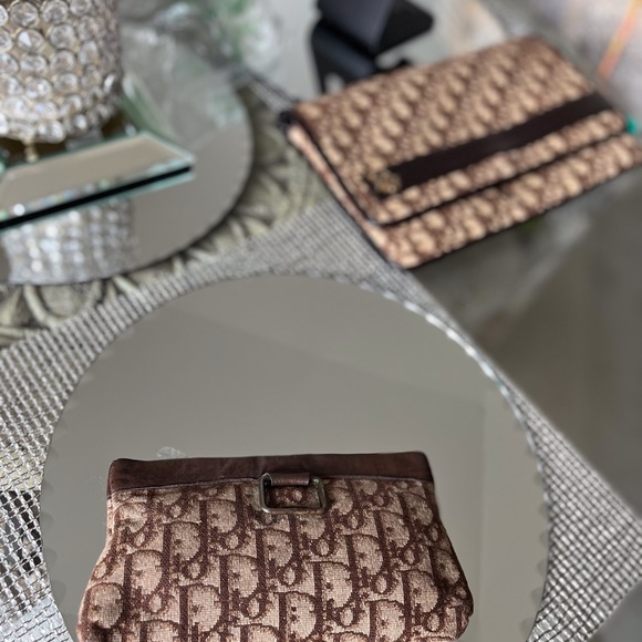 Vintage Christian Dior make up bag. - Picture 3 of 4